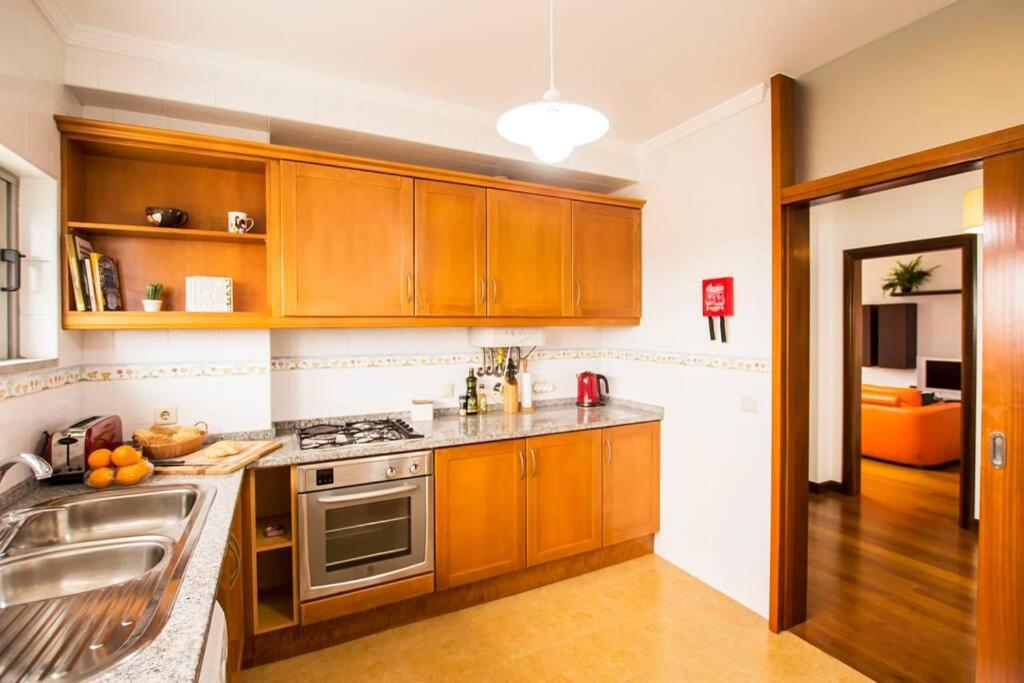 阿威罗Casa Da Torre Com Garagem Gratuito公寓 外观 照片